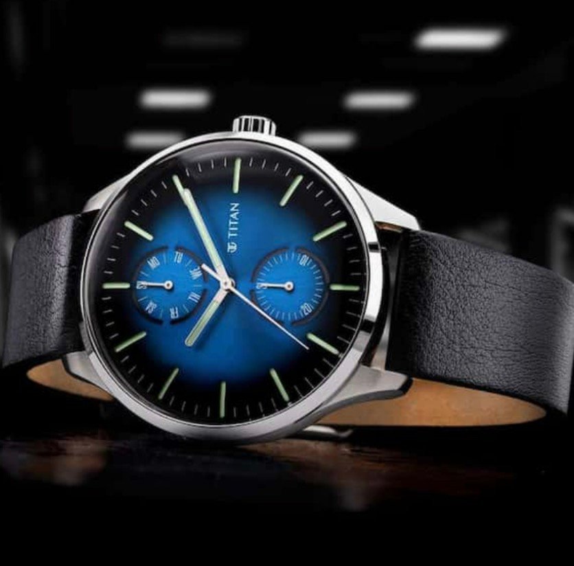 elegant evoke gradient blue watch