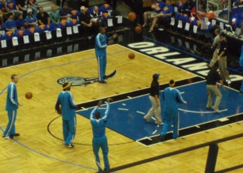 Hornets rally from 21 down to beat Pacers for second straight win