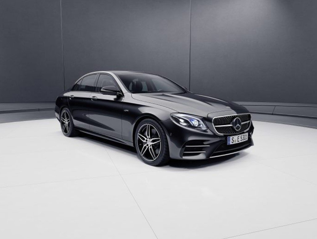 Electrifying Performance: The 2024 Mercedes-AMG E53