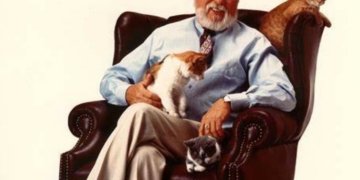 Edward Lowe, who transformed a simple clay compound into a multi-million dollar cat litter industry
