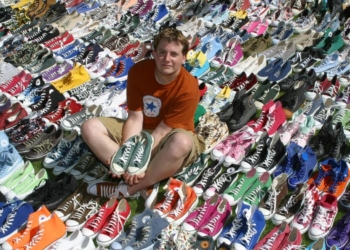 Mastering Sneaker Collecting Without Breaking the Bank