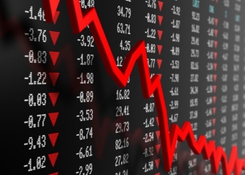 Crypto Market Plummets: Key Factors Behind $319 Million Liquidation