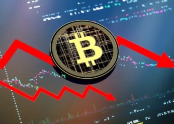 Sterling Reaches Two-Year High Against Euro Amid Diverging Economic Trends