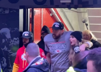 Taylor Swift and Travis Kelce at Arrowhead Stadium