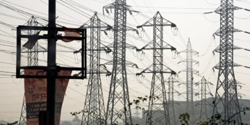 India power infrastructure transmission lines growth