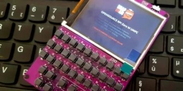 minimalist portable writing setup raspberry pi screen keyboard