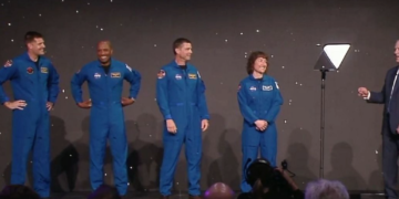 NASA Crew Faces Outlook Email Issues In Space