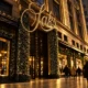 Saks Fifth Avenue keeps 15 stores after Chapter 11